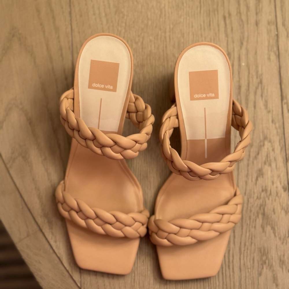 Dolce Vita Women's Paily Braided Sandals in Tan